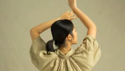 熊猫体育登录入口-一年前撰文深思NBA白人特权 科沃尔：反响喜忧参半